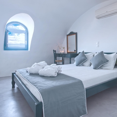 room title